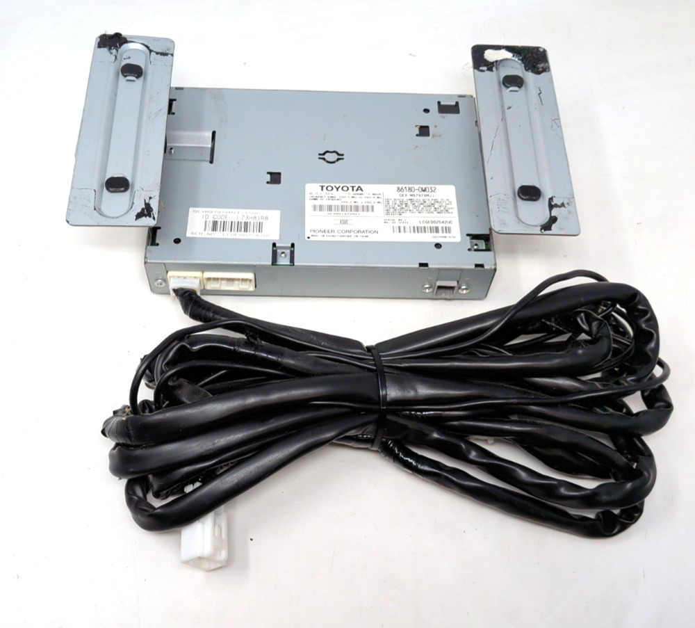 2009-2013 TOYOTA LEXUS AUDIO SATELLITE RADIO RECEIVER MODULE OEM 86180-0W032